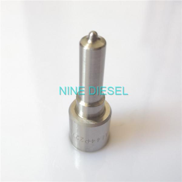 Black Needle Diesel Fuel Injector Nozzle DLLA144P2273 0433172273 For Bosch Injector