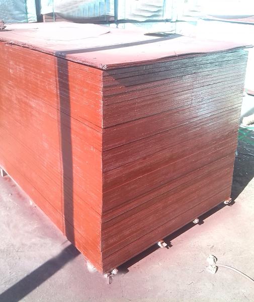 Full Piece Film Faced 4x8 Hardwood Plywood Double Sided Decoration