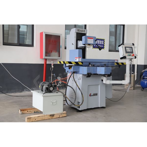 Servo Motor PLC CNC Surface Grinding Machine 500x250mm Worktable M250AHD