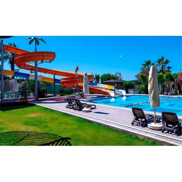 ODM Внутреннее оборудование для водного парка Бассейн Слайд из стекловолокна