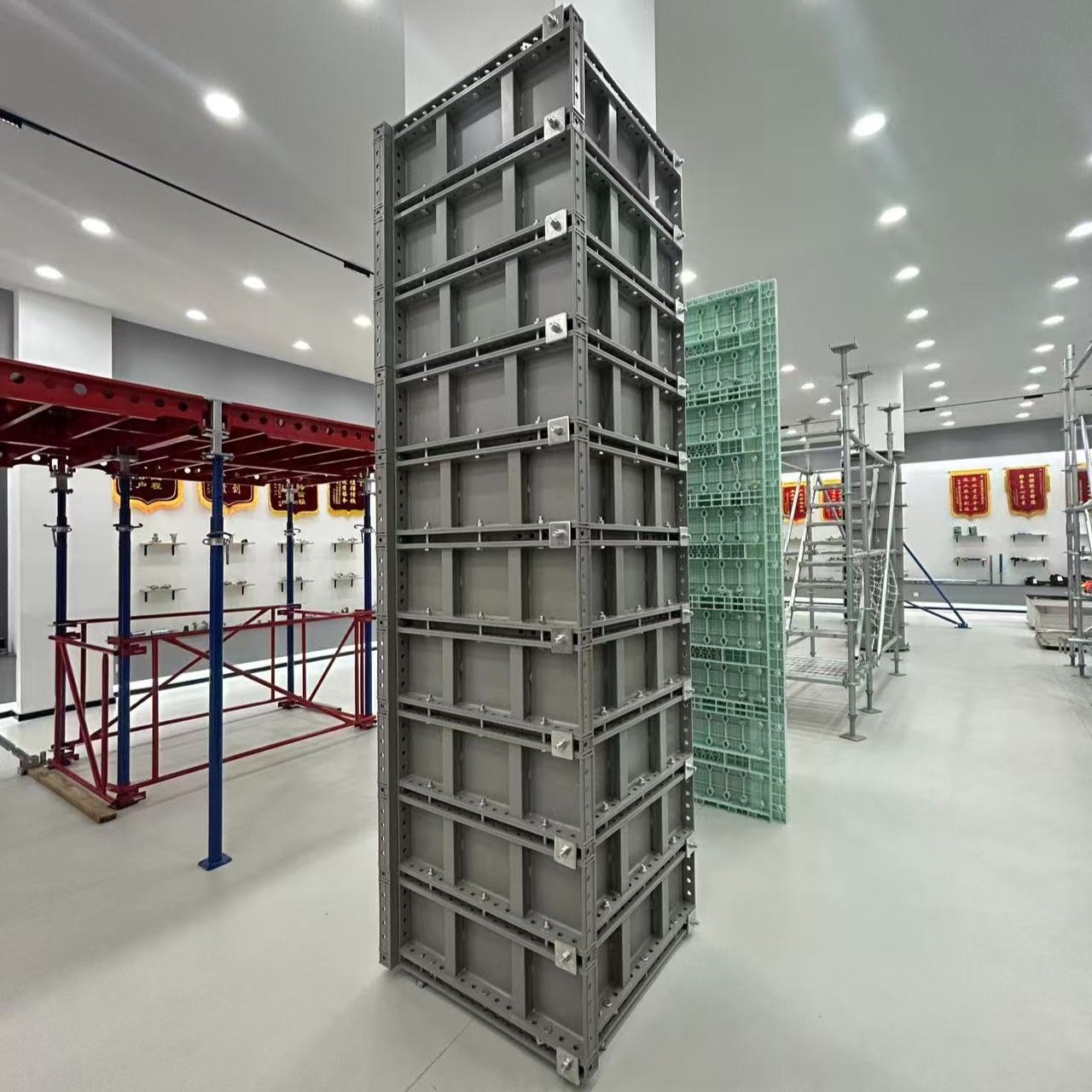 Heavy Duty Steel Frame Formwork System with High Load Resistance and Modular Interlocking for Smooth Surface Finish