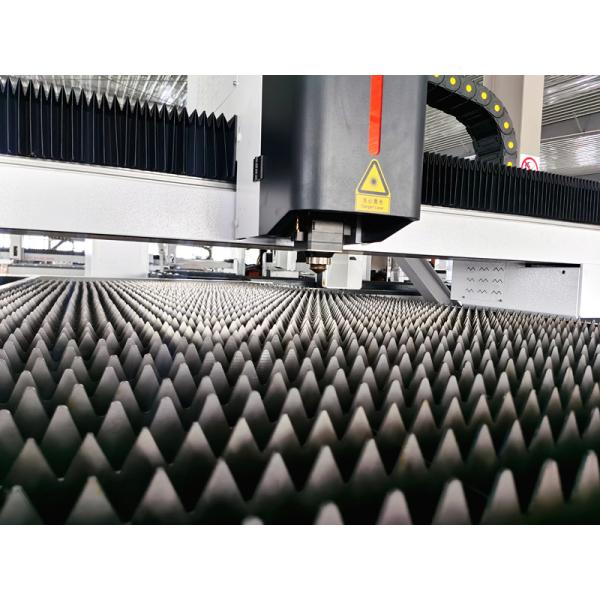 Máquina de corte por láser de fibra de 3 ejes 1000W 2000W 3000W para acero inoxidable