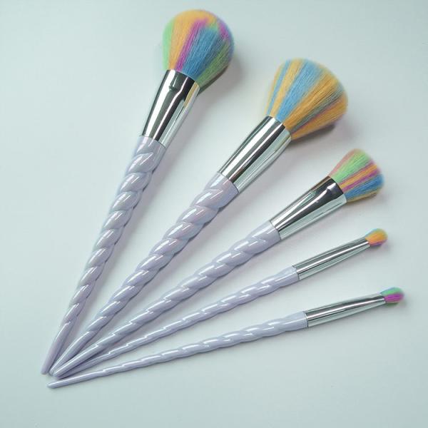 5PCS Cosmetic Makeup Brush Set Personalized Colorful Synthetic Hair Plastic Handle Eyeshadow Blusher