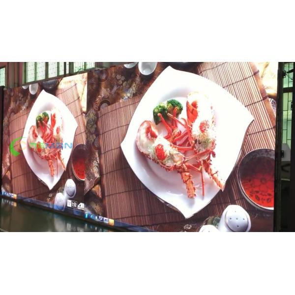 P4 Large LED Wall Screen Display Outdoor Iron Steel Aluminium Material 1920hz
