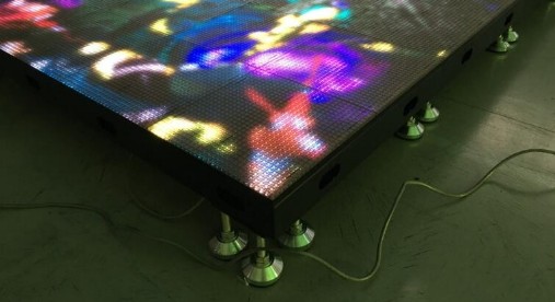 Освещенное диско расстояние просмотра M2 250*250mm 40m пикселов танцплощадки арендное 43222