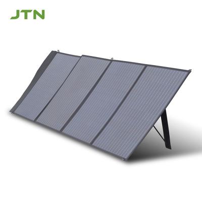 200W Foldable Solar Panel with 2 USB Outputs Suitable FCC/CE/ROHS/PSE/BSCI Certified