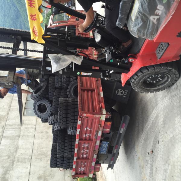 Factory Price 3.5t forklift truck tire 7.00-15, solid tire Steel ring China High Quality 10.00-20 Forklift Solid Tyre