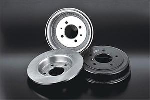 Premium Grey Cast Iron Brake Discs with 10kg Single Weight and Green Sand Horizontal Line Casting for Automotive Applications