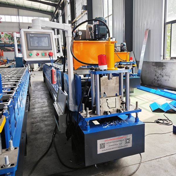 Automatically Buliding Material Drain Water Steel Profile K Gutter Making Roll Forming Machine