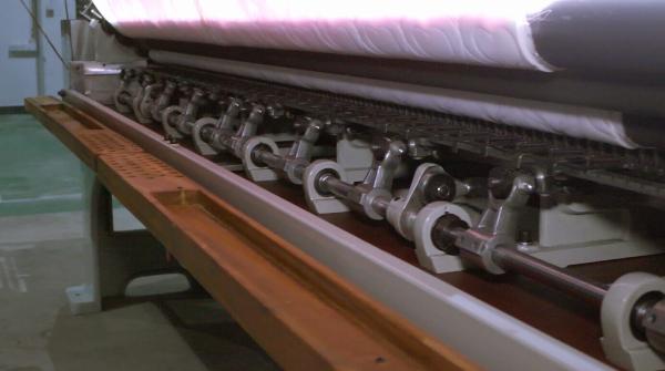 3.2 Meters Computerized Quilting Machine , Double Needle Industrial Sewing Machine