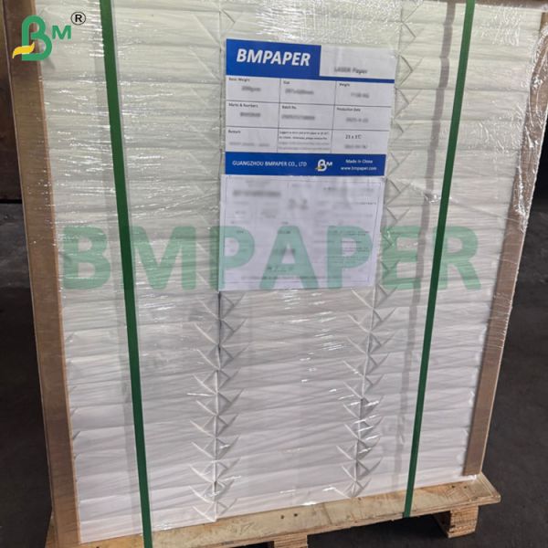 300gsm 0.3mm Black Core Paper For Creating Playing Cards 216 X 279mm Papel de núcleo negro para crear cartas de juego 216 x 279 mm