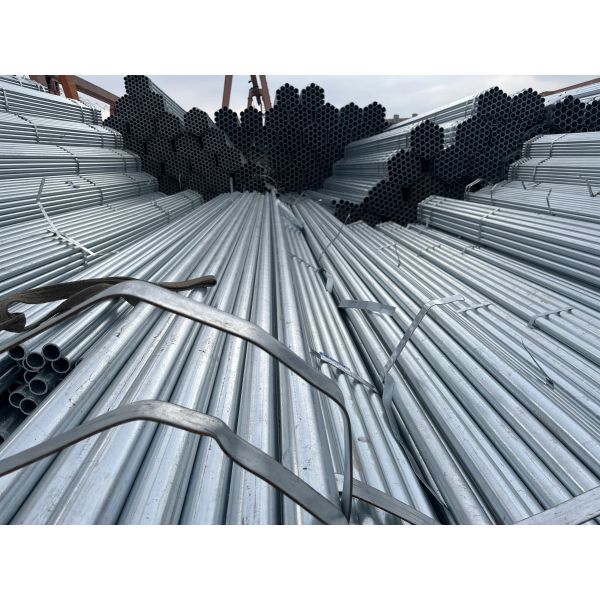 DX51D Z40g Galvanized Steel Pipe Round Seamless Welded Galvanized Tubing 1 Inch 2 Inch