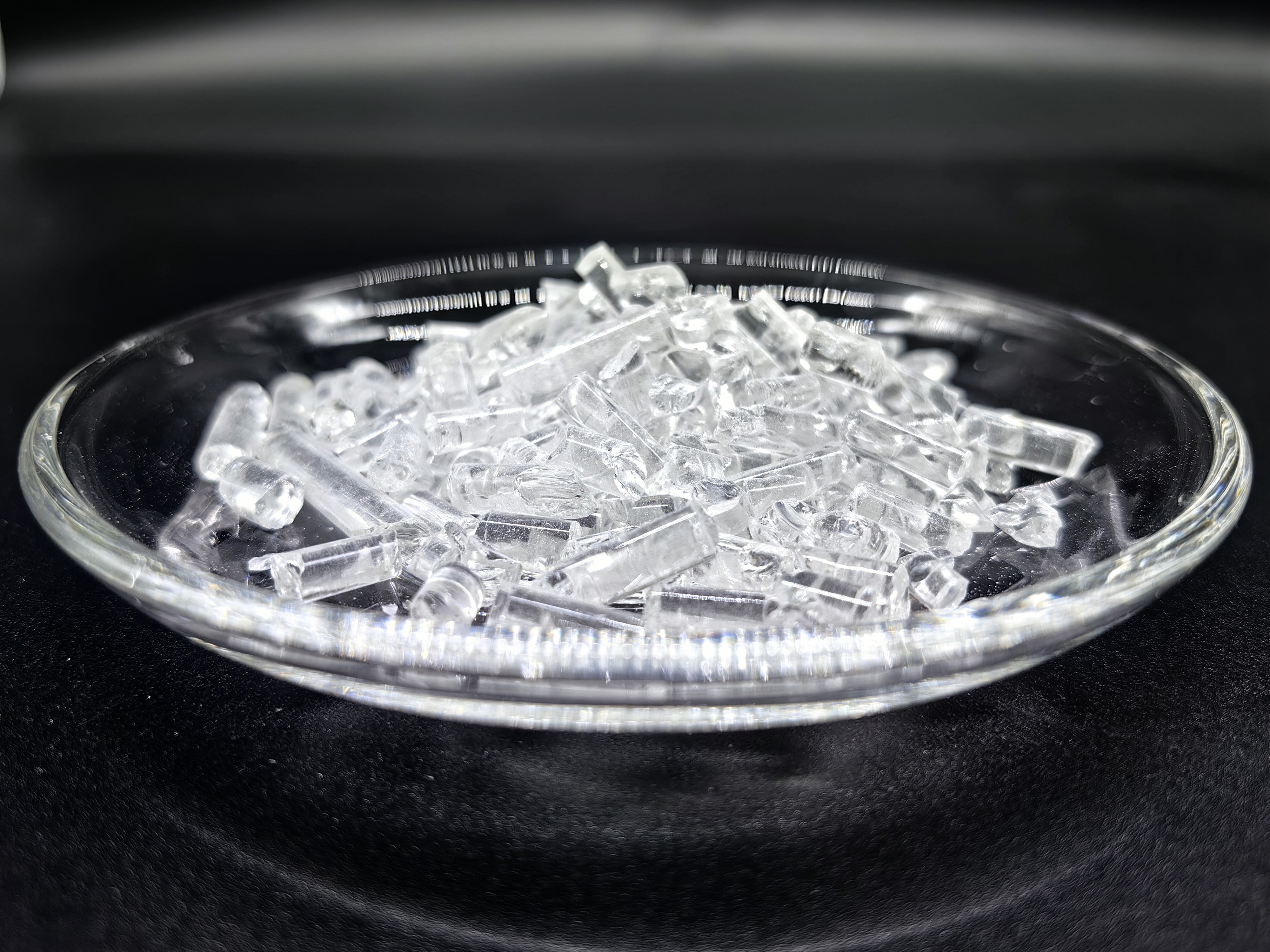 High Glossiness Low Molecular Weight Waterborne Solid Acrylic Resin DR-1007 with High Solid Content