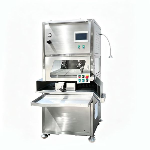 High Precision Spraying Equipment for Auto Emblem Surface Uniform Paint Processing Machine