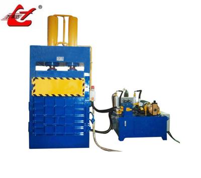 Cizalla para chatarra de planta de fabricación, capacidad de 5000 kg, velocidad de corte de 3-4 veces por minuto