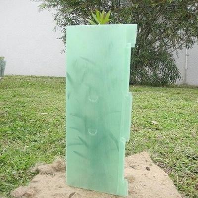 Proteção de árvores de plástico corrugado de 6 mm
