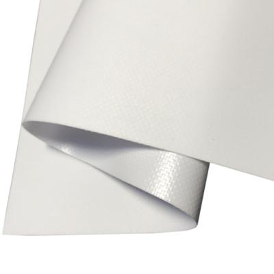 300-700g Floral PVC Fabric PVC Pana Flex Banner Roll Advertising Vinyl Printing