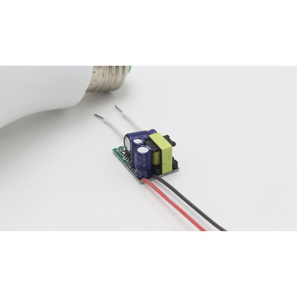 High Lumen LED Bulb for Perfect Commercial Applications in Aluminum Plastic Material