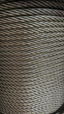 Cable en acier galvanisé dessiné. préformé, RHRL, lubrifiant A2, API 9A, EEIPS. 6xFI(29) + IWRC Dia 26 mm Luffing de grue