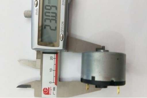 4.5V 6V 12V 2W 2000RPM Motor DC de alto par 33mm RF-520 para voltear el inodoro inteligente