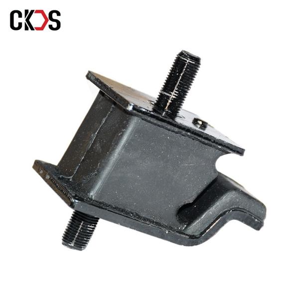 Repair Kit FRONT ENGINE MOUNTING CUSHION FOOT RUBBER Japanese Truck Spare Parts for MITSUBISHI FUSO 4DR7/CANTER ME001665