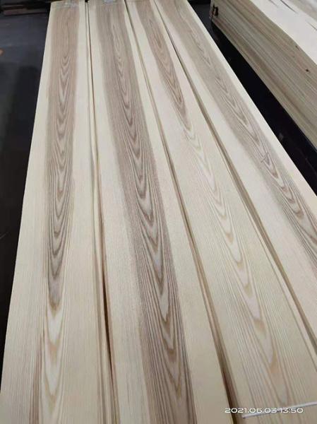 O plano branco de Ash Wood Veneer 0.7mm do Fraxinus cortou o uso da mobília do folheado