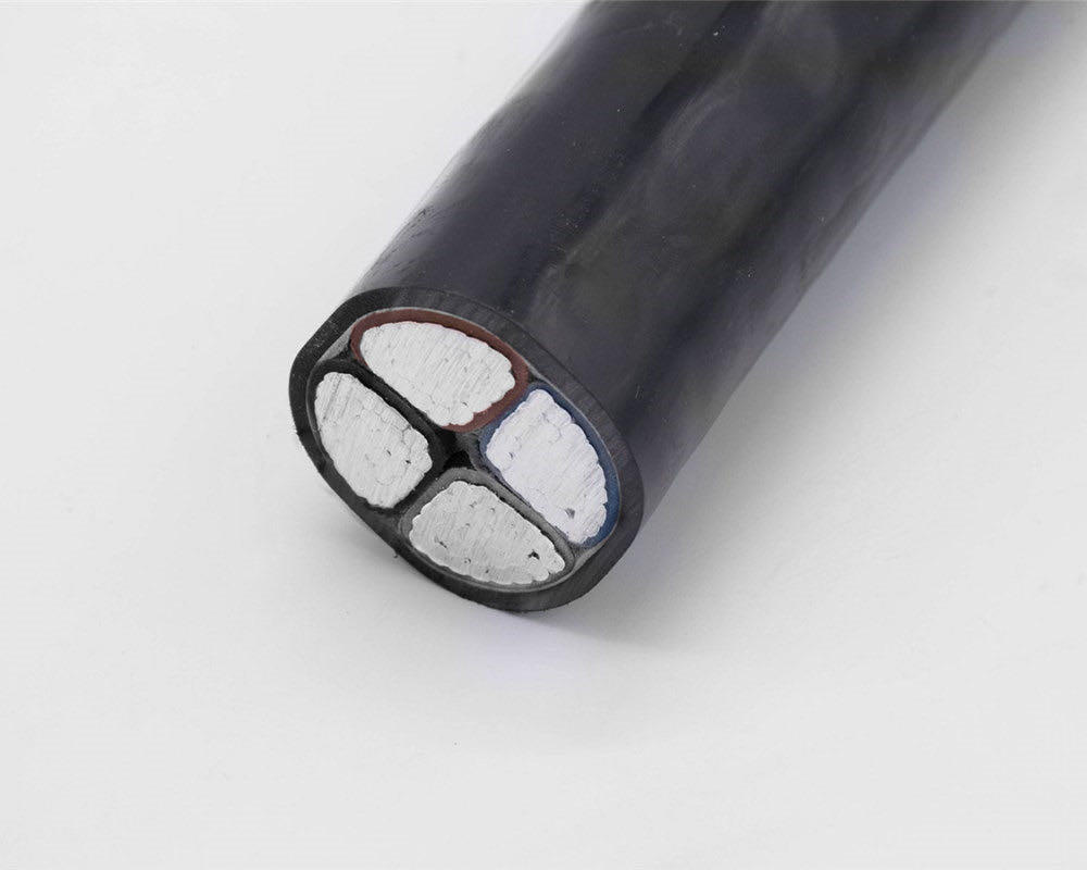 Covered Aluminum XLPE YJV Cable 4x95-240mm 0.6/1KV Underground PVC Jacket Industrial Power Cable