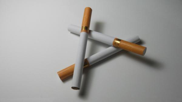 cachetage adhésif de cigarette de 10L/Min 3200kg de fonte chaude automatique à grande vitesse de machine à emballer
