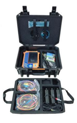 Calibrador portátil de três fases para medição precisa de tensão e corrente