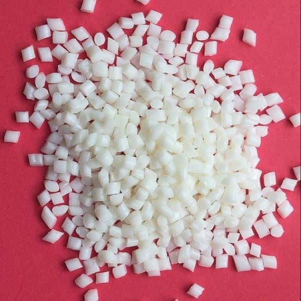 TPEE Raw Material For Car Industrial Use Exceptional High-Temperature Resistance Superior Flex Fatigue Resistance  Thermoplastic Polyester Elastomer