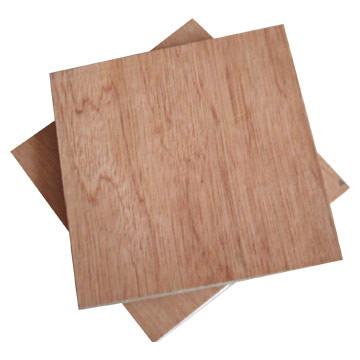 915X1830mm E1 Sapele Faced Plywood For Decoration