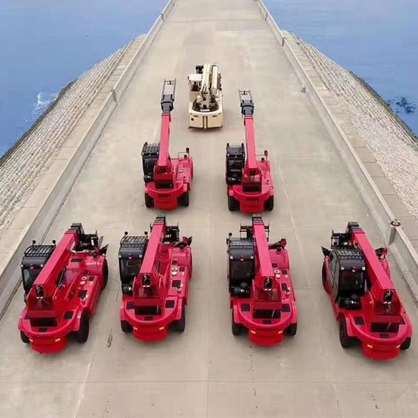 Cost Effective Telescopic Handler Forklift 5000kg For Material Handling