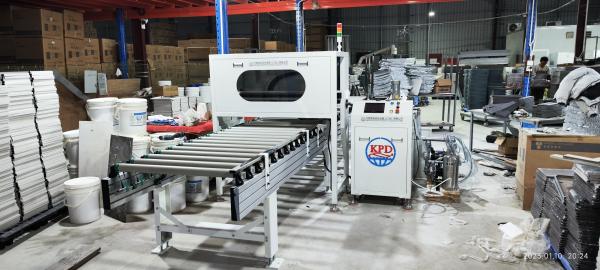Electronic Parts AB Part Epoxy Resin Dosing Gluing Machine for Honeycomb Panel