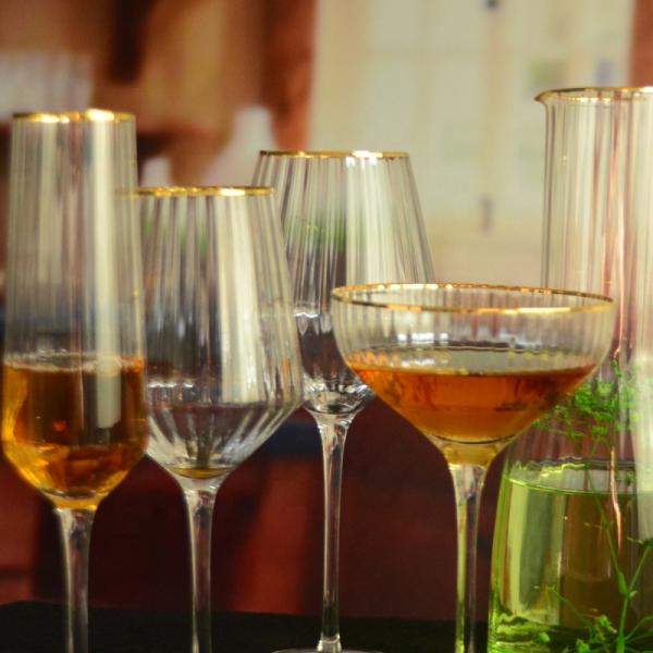 Подгоняйте стекла коктейля Кристл нашивок оправы золота оптически