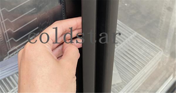 High capacity commercial cold soft energy drink refrigerator 3 transparent glass door display upright cooler for beverag