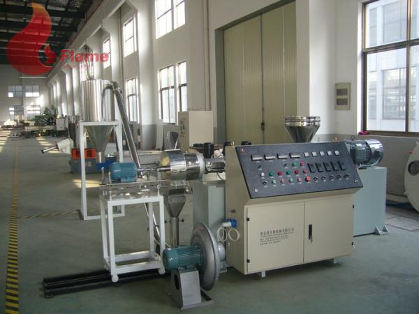 Hot Cutting Plastic Pelletizing Machine / Alloy Steel Twin Screw Plastic Extruder PVC