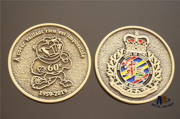 Iron Custom Challenge Coins Antique Gold Crown And Animal Coins With Velvet Pouch