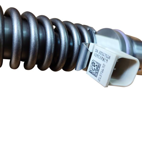  Fuel Injector 21371672 For D13A Engine Diesel Injector EC380 EC480 Excavator Spare Parts