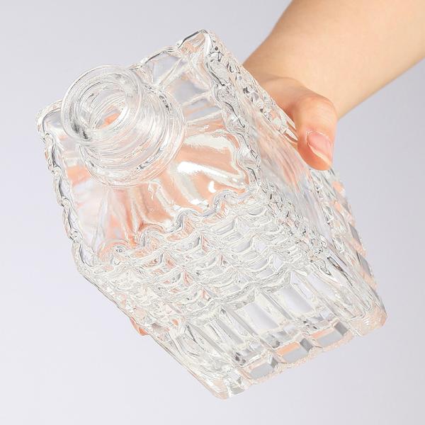 500ml 750ml Clear Glass Bottle for Whisky Brandy Vodka High End Luxury Cork Sealing