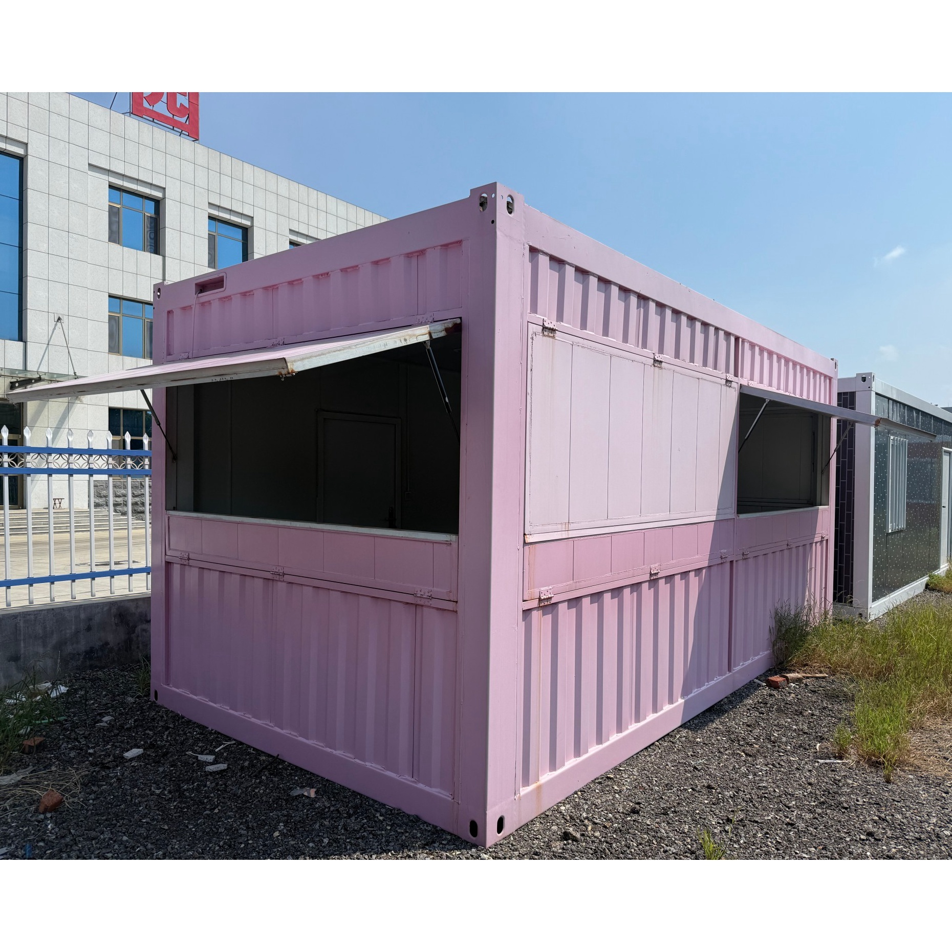 Manufactory Direct Luxury Tiny House Container Quick Assembly and Space Optimization for Workshops Multi-Functional Waterproof