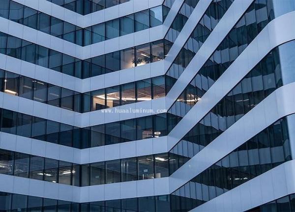 Exterior Flexible 4mm Aluminum Composite Panel Cladding 900mm