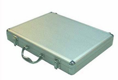 Portable Unisex Aluminum Laptop Case Water Resistant With Easy To Clean