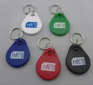 High Speed Intelligent Visual Positioning Special-Shaped RFID Card Personalization Machine | Automatic Testing NG Rejection All-in-One Equipment for PPS Laundry Tag & Key FOB Tag