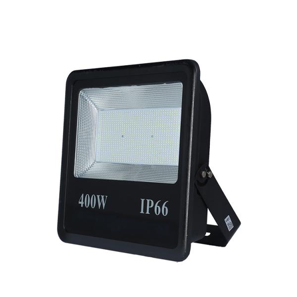 Luzes de inundação exteriores do diodo emissor de luz IP65 10 a 200 watts certificação do CE do ângulo de feixe de 120 graus