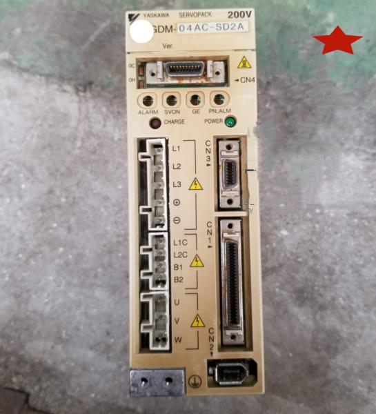Yaskawa SGDM-04AC-SD2A AC SERVO AMPLIFIER 200-230V 5.5A 0.4KW NEW