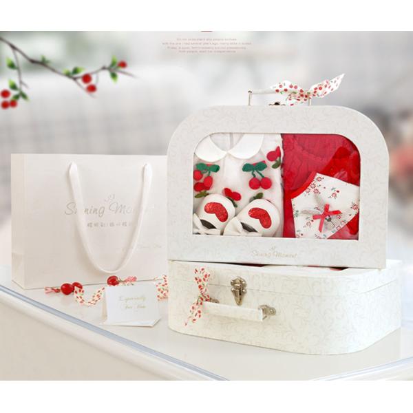 Настройка изысканные CMYK рожденные детские одежды носки набор в металлическом рукоятке подарочной коробки чемодан