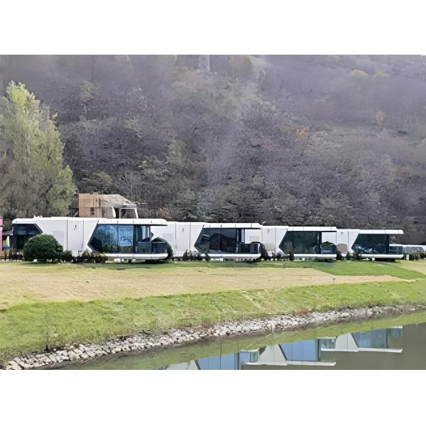 Steel Frame Space Capsule House For Camping And Outdoor Apartments