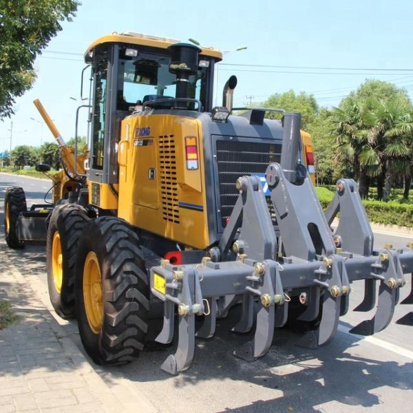 XCMG 135hp Road Construction Machinery Motor Grader GR135 With Cummins Engine