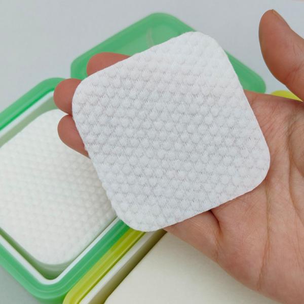 Pad de coton humide jetable OEM ODM Pad de nettoyage du visage pour le démaquillage des yeux