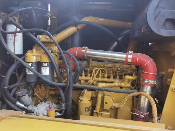 CAT 140K Motor Grader with Bosch Rexroth Hydraulic Cylinder and 6CTA8.3 Engine Model
